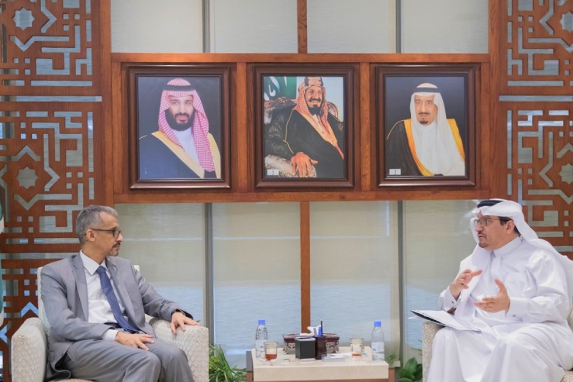 معالي الدكتور حمد بن محمد آل الشيخ يستقبل معالي الأستاذ الدكتور محمد ولد أعمر
