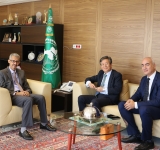 سعادة سفير كوريا الجنوبية يؤدي زيارة مجاملة إلى معالي مدير عام الألكسو