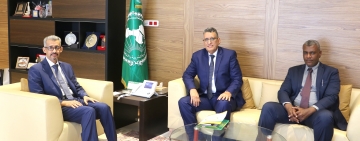 مدير عام الألكسو يستقبل مدير عام المعهد الثقافي الإفريقي العربي