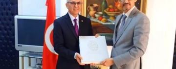 معالي المدير العام للألكسو يؤدي زيارة مجاملة  لمعالي وزير التعليم العالي والبحث العلمي  بتونس