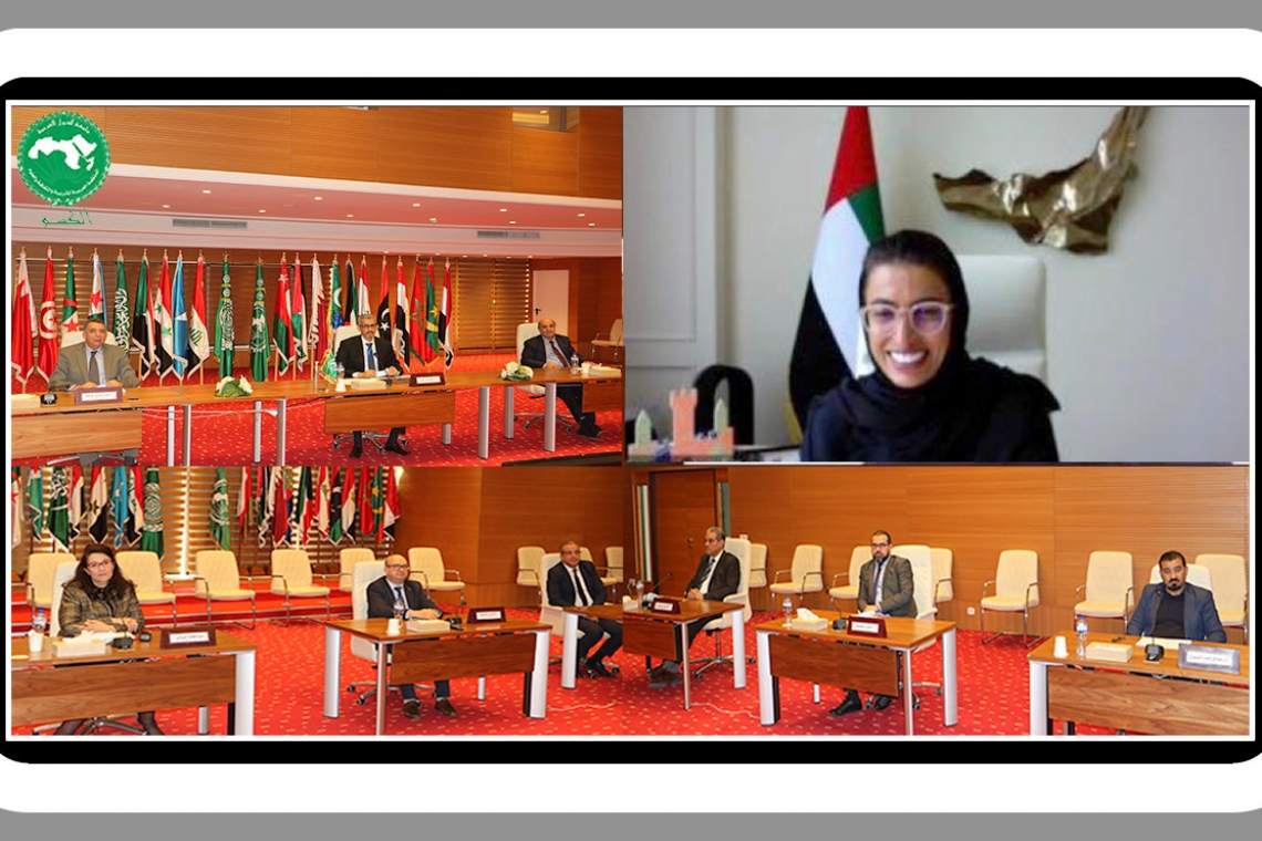 مدير عام الألكسو يعقد اجتماعا مع وزيرة الثقافة والشباب  بدولة الإمارات العربية المتحدة
