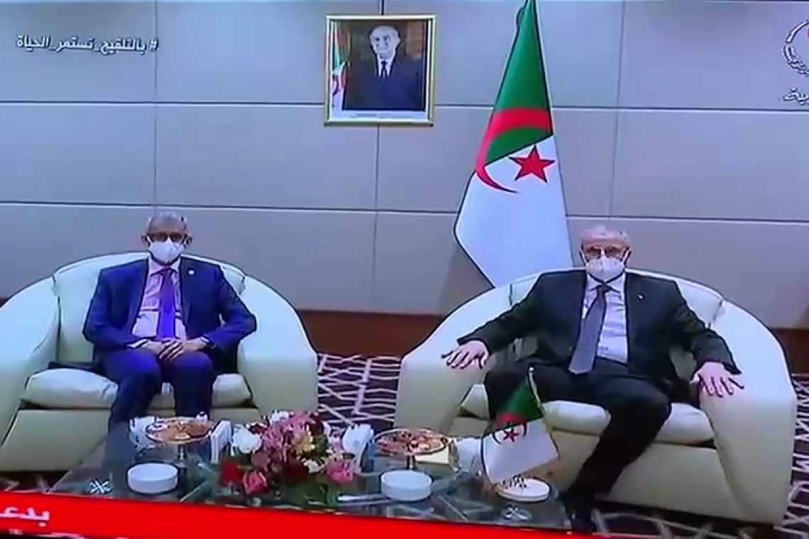 وزير  التعليم  العالي والبحث العلمي بالجمهورية  الجزائرية يستقبل المدير العام
