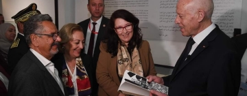 فخامة رئيس الجمهورية التونسية  يزور معرض الالكسو "فنون الخط ذاكرة مشتركة وتراث حي وفن" المنظم بمناسبة القمة الفرنكفونية بجربة