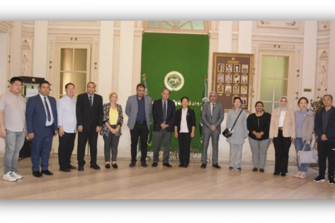 ‏معهد البحوث والدراسات العربية ينظم ندوة حول التعاون العربي الصيني، ولقاءا مع مركز فكر صيني