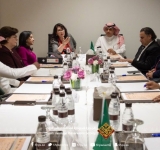 اجتماع لجنة الصّياغة النهائيّة لملفّ فنون الخطّ العربي