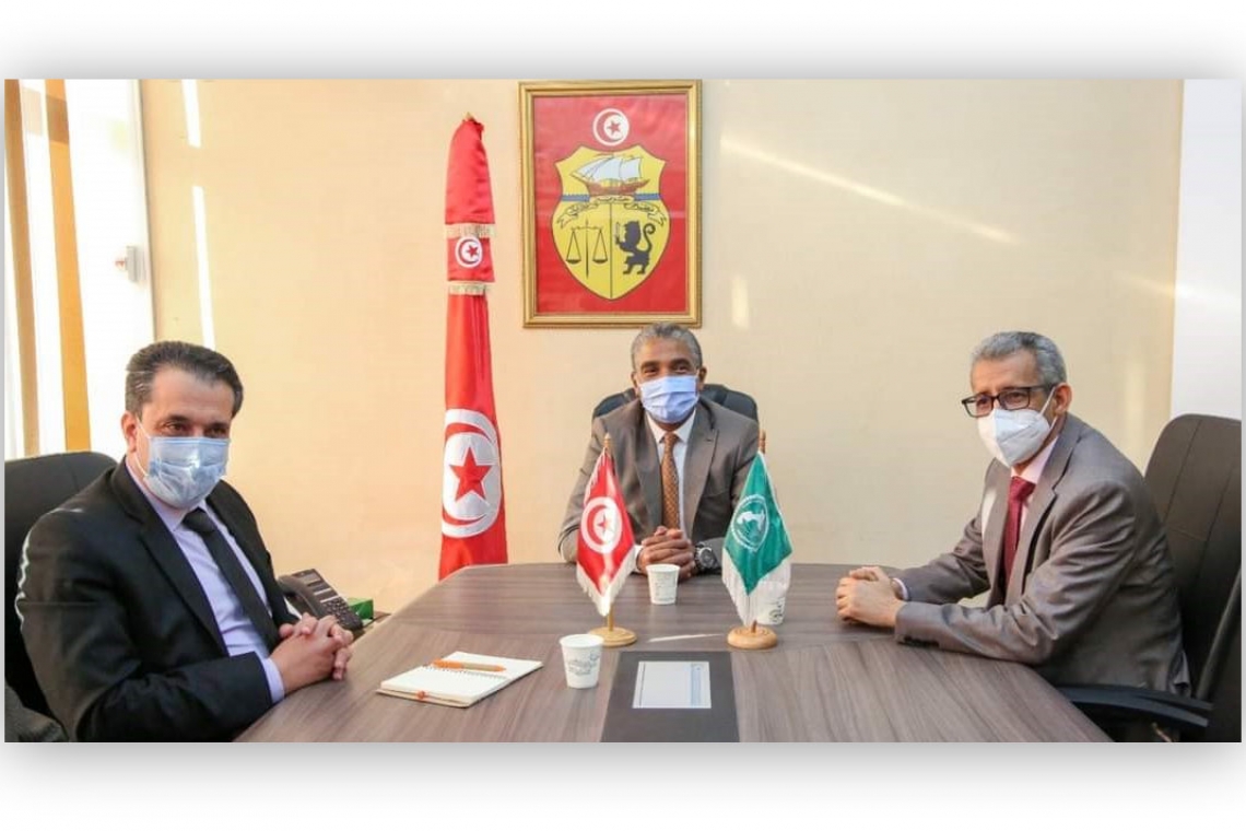 ALECSO Director-General pays visit to Tunisian Minister of Youth and Sports