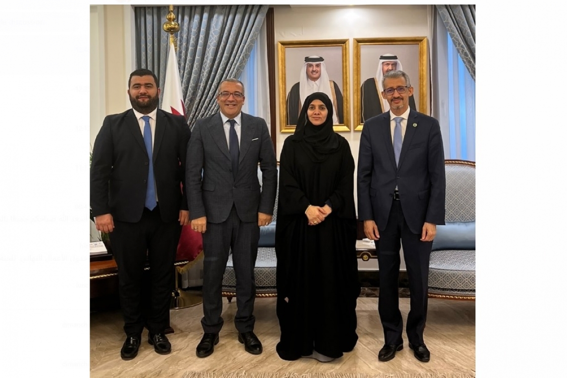 ALECSO Director-General meets Deputy Speaker of Qatar Shura Council  