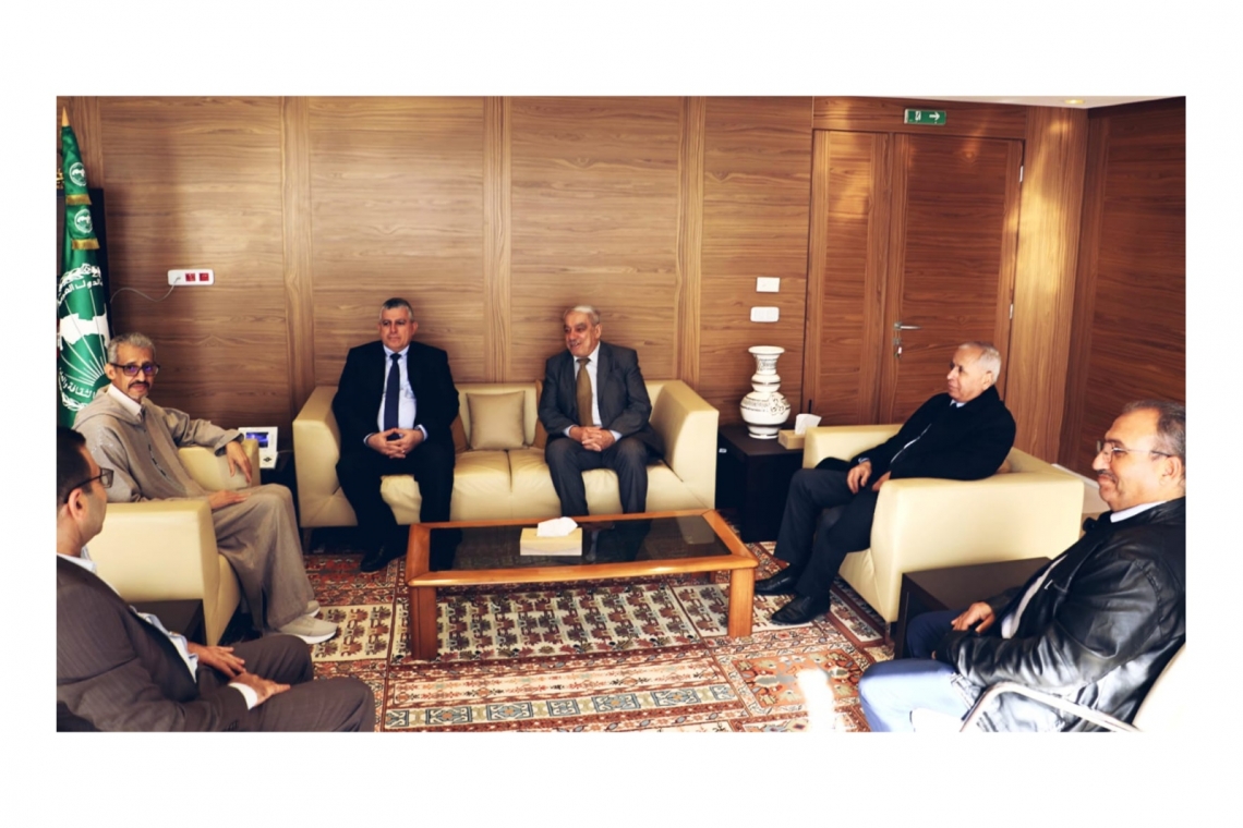  ALECSO Director-General receives delegation from ACSAD