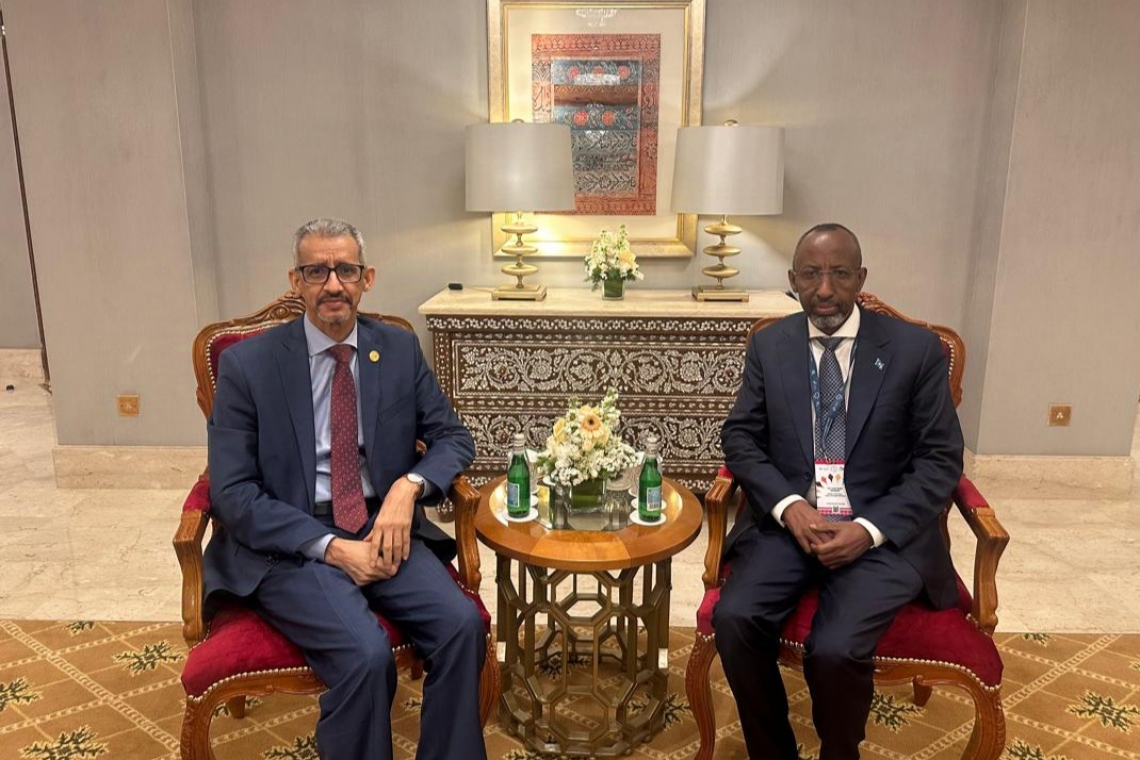  ALECSO Director-General meets in Muscat with   Somali Minister of Education, Culture, and Higher Education