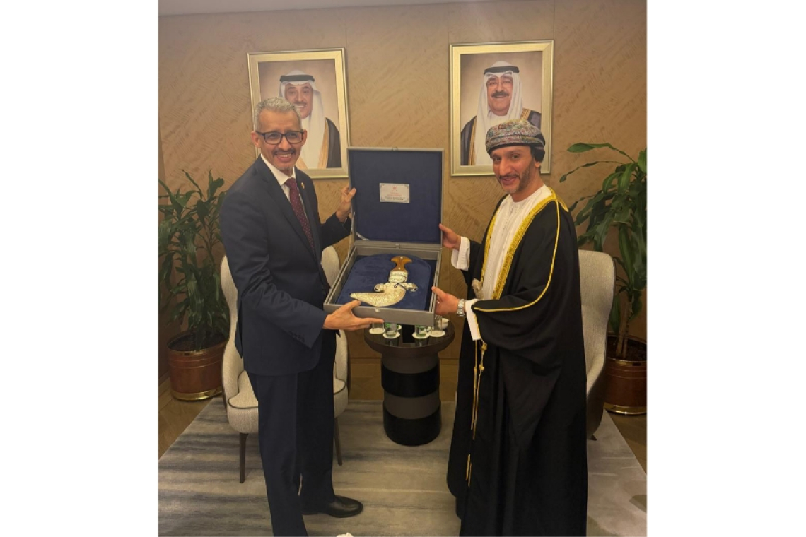 المدير العام للألكسو يلتقي وزير الثقافة والرياضة والشباب العُماني 