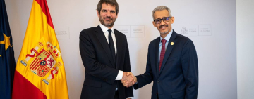 المدير العام للألكسو يلتقي وزير الثقافة الإسباني في مدريد لبحث تعزيز التعاون الثقافي والعمل في المجالات ذات الاهتمام المشترك ودعم جهود إعادة إعمار المشهد الثقافي في فلسطين