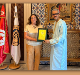 المدير العام للألكسو يؤدي زيارة إلى بيت الحكمة